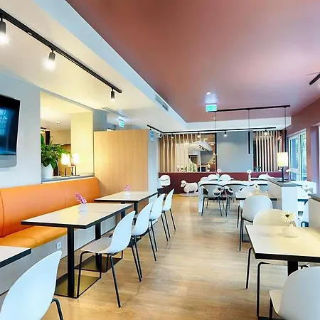 ホテル Wiesbaden-hbf ヴィースバーデン